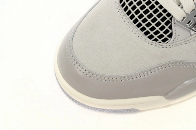 One Kick WMNS AQ9129-001 Jordan Moments 4 Air Frozen 0731